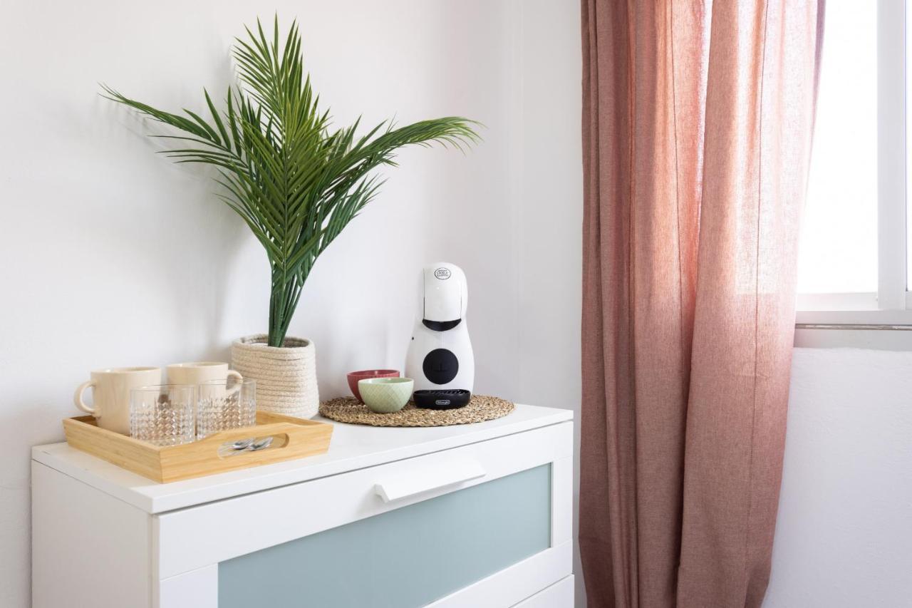Eden Rentals 103 Surfy Stylish Bed&Coffee Room Granadilla De Abona Exteriör bild