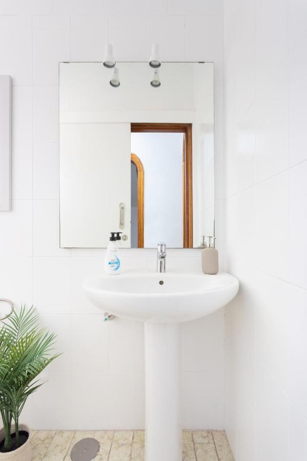 Eden Rentals 103 Surfy Stylish Bed&Coffee Room Granadilla De Abona Exteriör bild